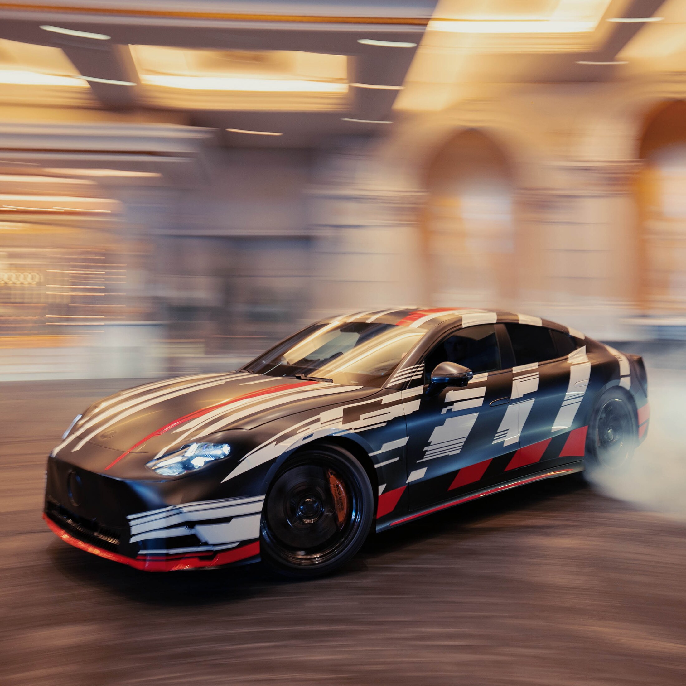 Das neue Mercedes-AMG GT 4-Türer Coupé.