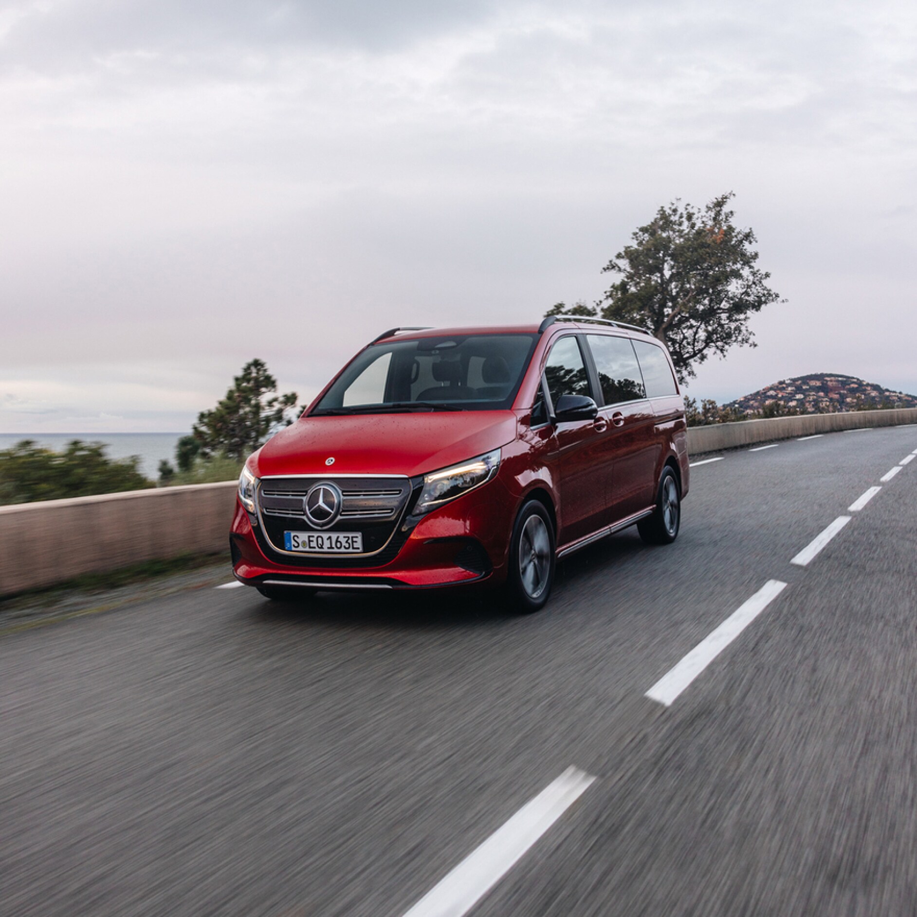 Private vehicles | Digital Extras | Mercedes-Benz A Mercedes-Benz EQV on a country road.